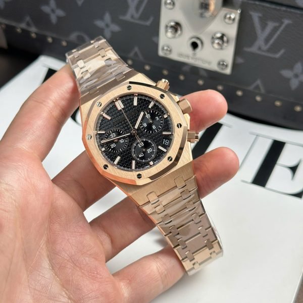 Dong-Ho-Audemars-Piguet-Royal-Oak-26240-Replica-11-Mau-Vang-Hong-Mat-Den-APS-41mm-1-600x600